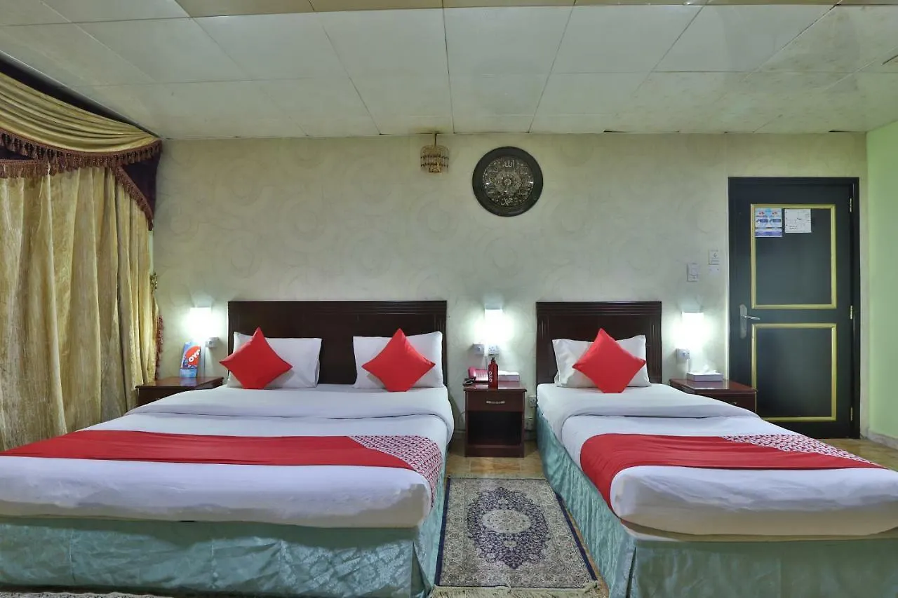 Oyo 261 Remas Hotel Apartment Dubai